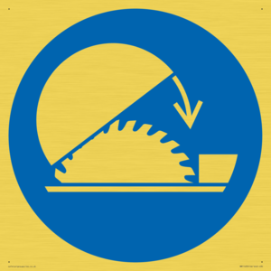 Mandatory: Use table saw adjustable guard